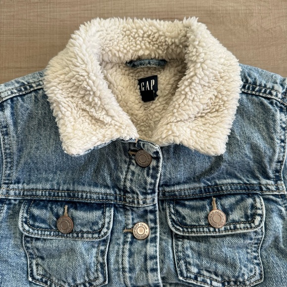 Girls Gap Sherpa Lined Denim Jacket, Medium - Picture 2 of 14